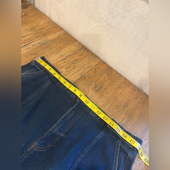 💙 CHAPS Dark Denim Midi Skirt – Size 18 - Picture 3 of 7